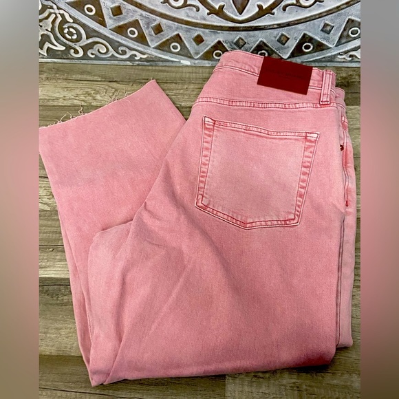 LUCKY Brand 90’s Loose High Rise Cropped Pink Button Fly - Picture 2 of 13